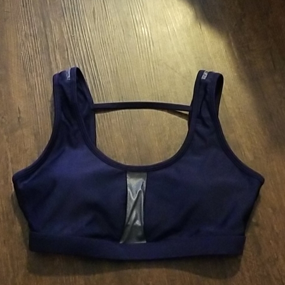 Fabletics like new sports bra - Picture 1 of 3